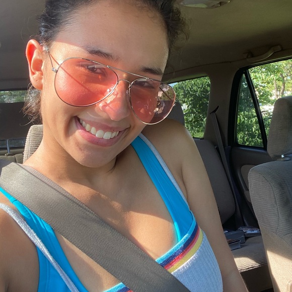 Meet your Posher, Bianca - Picture 1 of 1